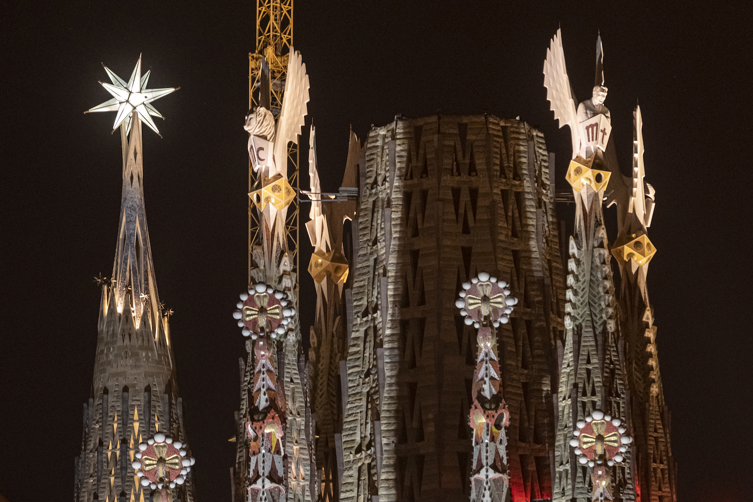 Illumination of the towers of the Evangelists and the Virgin Mary