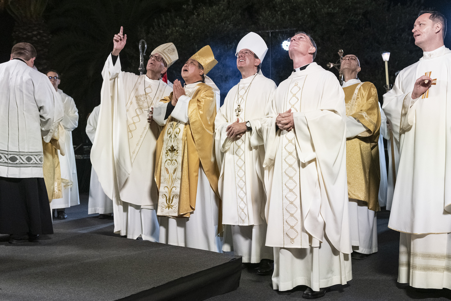 Bendición de las torres de los Evangelistas