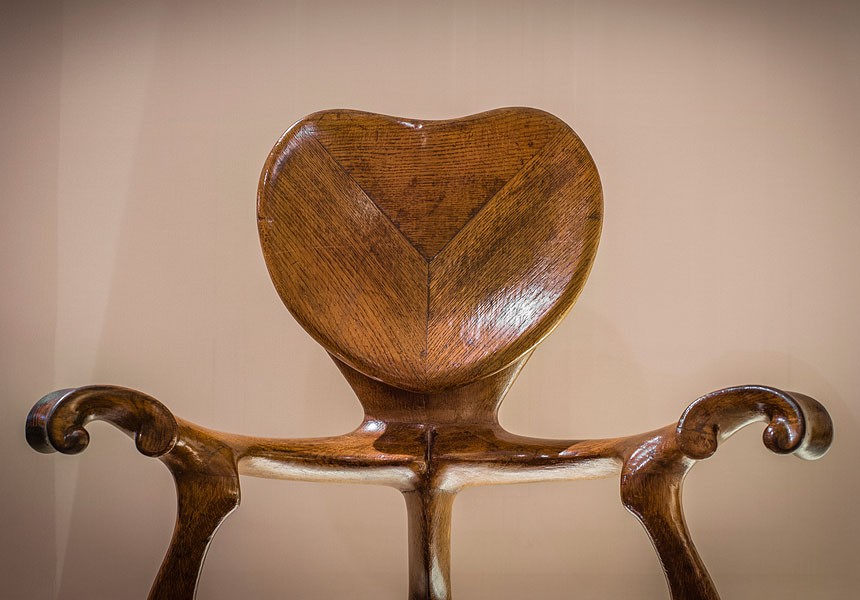 Armchair in the offices on the ground floor at Casa Calvet